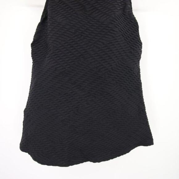 Lands End Black Textured Swim Tankini Top Sleeveless Built-in Bra Size 2 - Picture 3 of 8